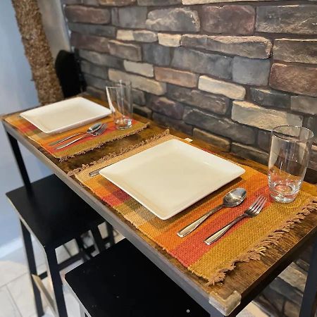 Brooklyn Spacious Space With Private Entrance, Bathroom, & Backyard - Full-Kitchen ニューヨーク エクステリア 写真